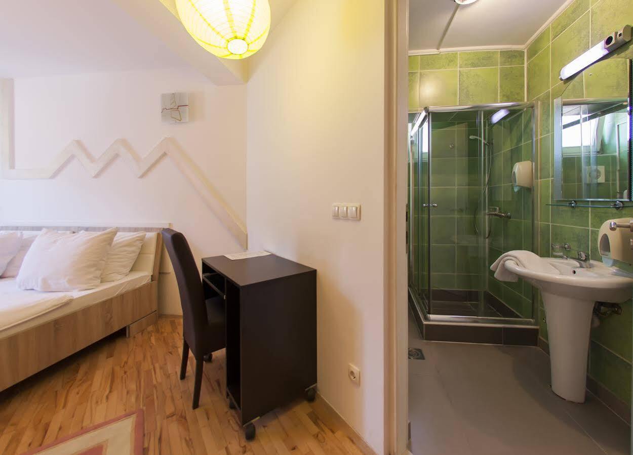 Hostel Hayat Sarajevo Luaran gambar