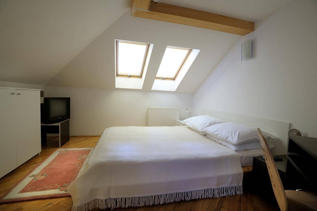 Hostel Hayat Sarajevo Luaran gambar