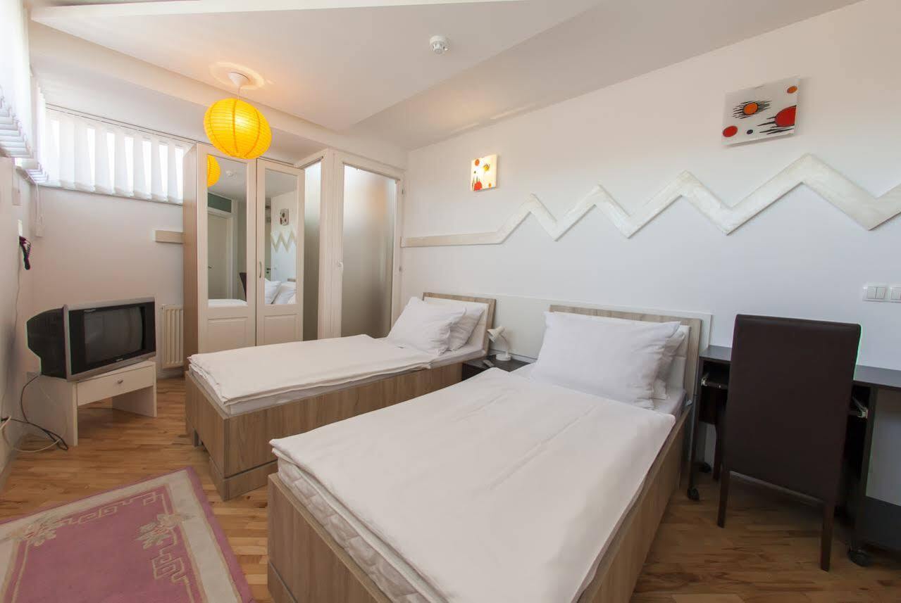 Hostel Hayat Sarajevo Luaran gambar
