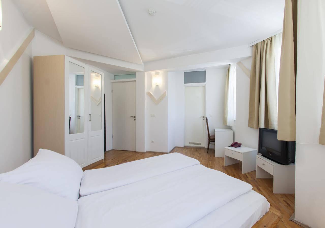 Hostel Hayat Sarajevo Luaran gambar