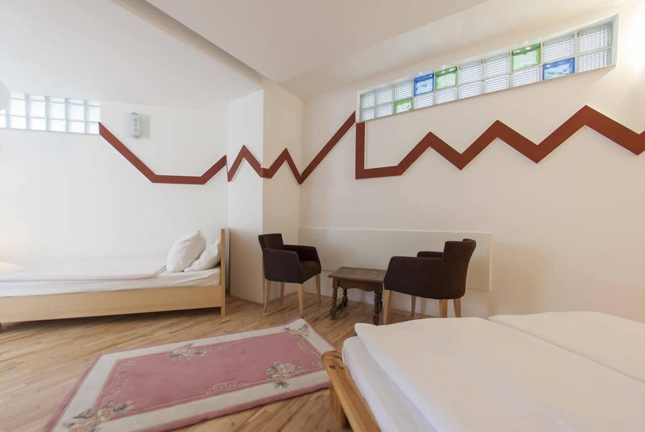 Hostel Hayat Sarajevo Luaran gambar