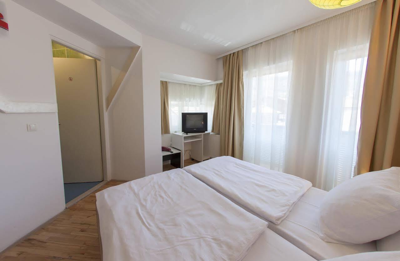 Hostel Hayat Sarajevo Luaran gambar